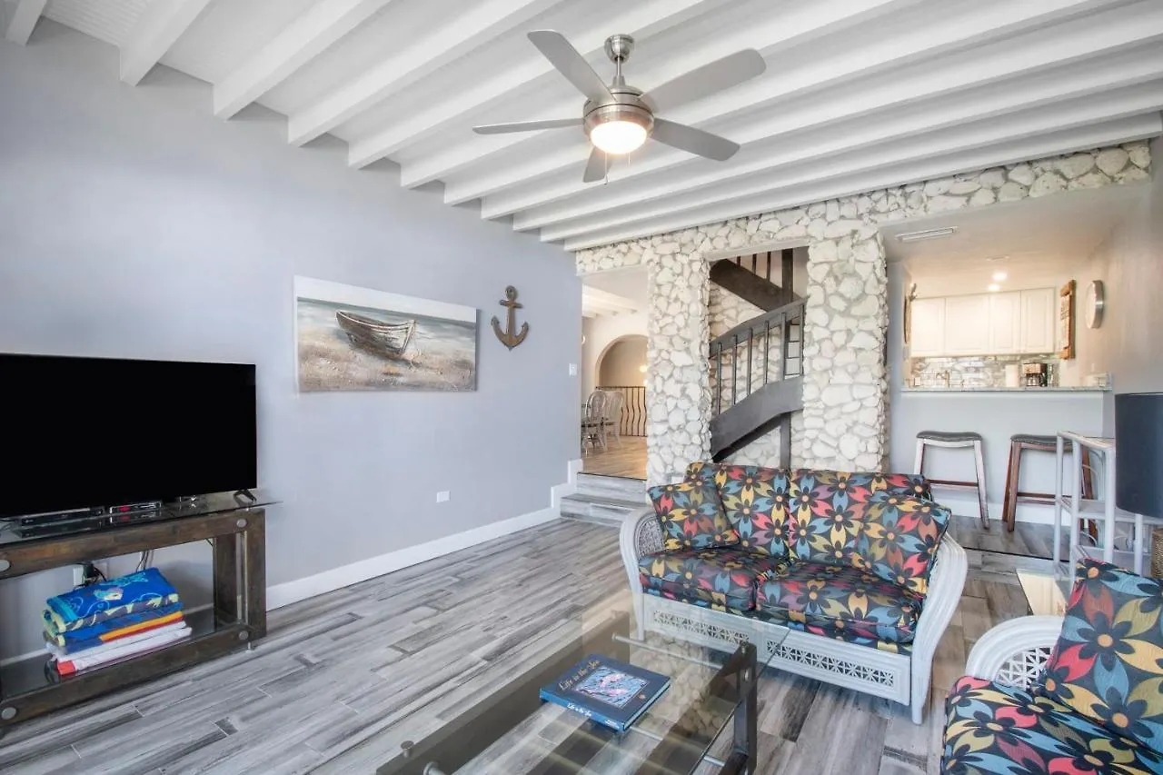 Beach Living At Sunrise To Sunset Villa West Bay Apartment