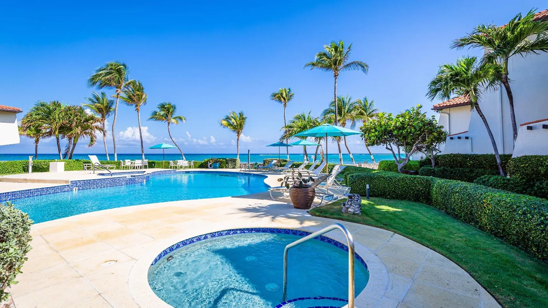 Beach Living At Sunrise To Sunset Villa West Bay
